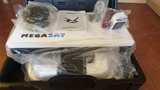                         Antena satelitarna camper przyczepa nowa - zdjęcie 4
                        