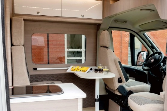                         Fiat Ducato CAMPER VAN NOWA ZABUDOWA - zdjęcie 1
                        