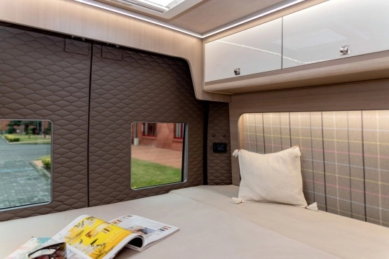                         Fiat Ducato CAMPER VAN NOWA ZABUDOWA - zdjęcie 14
                        