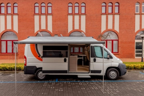                         Fiat Ducato CAMPER VAN NOWA ZABUDOWA - zdjęcie 7
                        