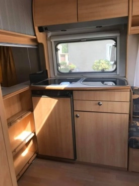                         Przyczepa Kmapingowa Home Car - zdjęcie 10
                        