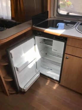                         Przyczepa Kmapingowa Home Car - zdjęcie 2
                        