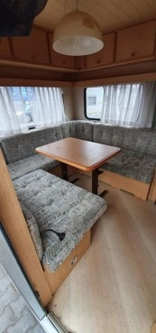                         Przyczepa kempingowa Knaus, toaleta, prysznic, dwie sypialnie, małe dmc - zdjęcie 9
                        