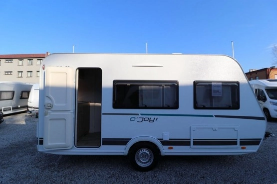                         Przyczepa kempingowa Dethleffs C Joy 420 QSH nowa 2020 - zdjęcie 1
                        