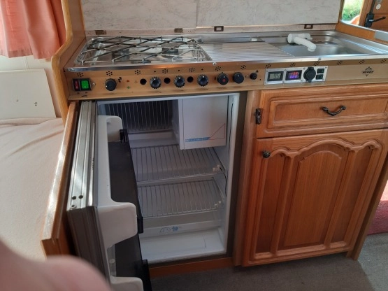                         Hobby Prestige 420 - zdjęcie 10
                        