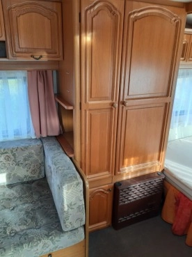                         Hobby Prestige 420 - zdjęcie 6
                        