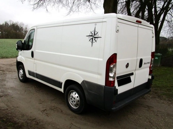                         FIAT DUCATO KAMPER 2.0, 115 KM, 3-osobowy, WEBASTO, Łóżko, SZYBERDACH - zdjęcie 5
                        