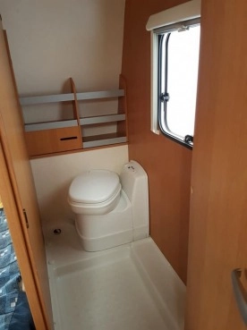                         Knaus Eiffelland Holiday - zdjęcie 6
                        