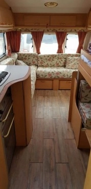                         przyczepa Bailey Moselle 2004 rok 4/5 osób, przyczepa sprawna, sucha - zdjęcie 7
                        