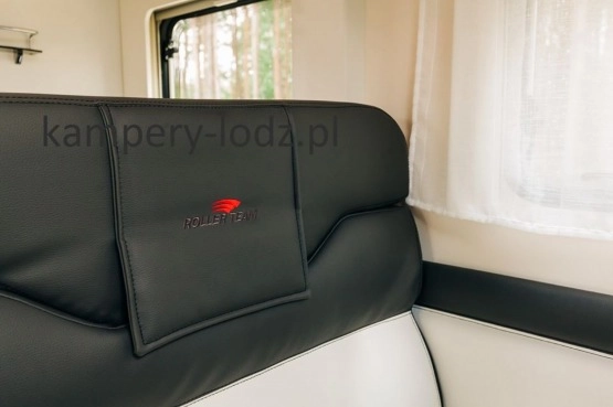                        Kamper Roller Team 284 TL połintegra VI.2019, przebieg 6 500 km - zdjęcie 14
                        