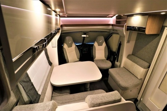                         Camper Dethleffs Trend T7057 EB Zimowy 2020 - zdjęcie 15
                        