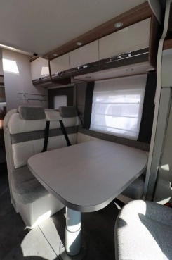                         Camper Dethleffs Trend T7057 EB Zimowy 2020 - zdjęcie 21
                        