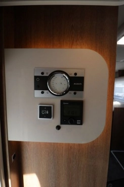                         Camper Dethleffs Trend T7057 EB Zimowy 2020 - zdjęcie 6
                        