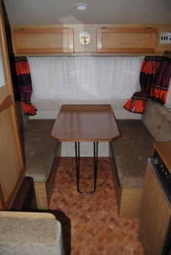                         ROLLER Lekka 4 os. z łazienką! Zarejestrowana! Zadbana! Przedsionek! - zdjęcie 6
                        