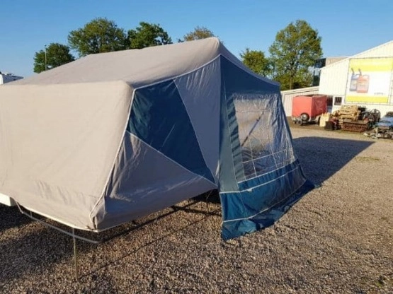                         Przyczepka lekka namiotowa, rej. PL, Camp-Let Apollo 2004 r. - zdjęcie 6
                        