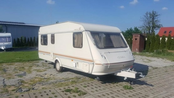                         Przyczepa Kempingowa 5-osobowa, przedsionek. STAN IDEALNY! - zdjęcie 1
                        