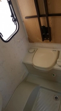                         Przyczepa Kempingowa 5-osobowa, przedsionek. STAN IDEALNY! - zdjęcie 5
                        