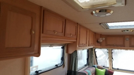                         Przyczepa Kempingowa Fleetwood Colchester 2000 4/5 Osobowa, Przedsionek - zdjęcie 11
                        