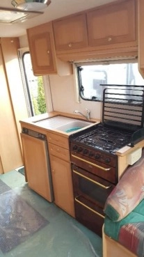                         Przyczepa Kempingowa Fleetwood Colchester 2000 4/5 Osobowa, Przedsionek - zdjęcie 9
                        