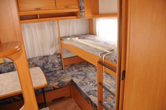                         PRZYCZEPA KEMPINGOWA LMC 530K1 Z KLIMATYZACJĄ - zdjęcie 6
                        