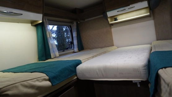                         PILOTE G700GJ Essentiel CarGO! Poznań, Szuflada, Automat, 211 KM - zdjęcie 13
                        