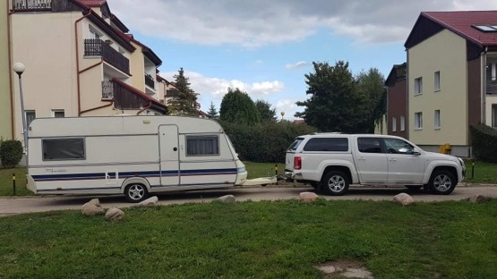                         Przyczepa Wilk 1998 - zdjęcie 1
                        