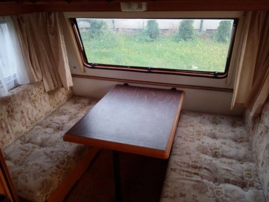                         Przyczepa kempingowa HOBBY 520 z nowym dachem - zdjęcie 7
                        