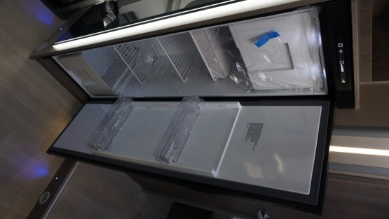                         Ford Challenger 348 XLB GRAPHITE, Automat, 170KM, KOLEKCJA 2020' - zdjęcie 18
                        