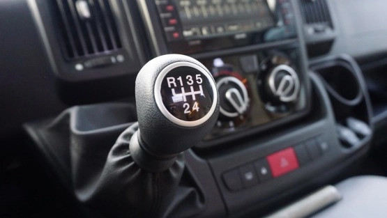                         SunLight A70, Doposażony, SOG, Alarm, Klima, Markiza, Podpory - zdjęcie 16
                        