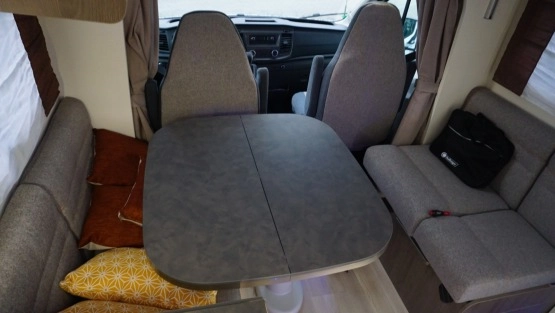                         Ford Challenger 347 graphite, kolekcja 2020, 170 km, automat, truma diesel, bogate wyposazenie - zdjęcie 10
                        