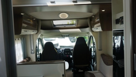                         Mooveo TEI-74QBH 2019, silnik 2,0 hdi, 130km, kolekcja 2019, Pilote, Bavaria, Dostępny na placu. - zdjęcie 17
                        