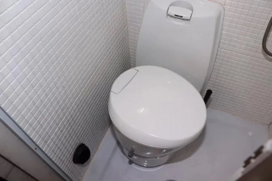                         Sprzedam kamper Ford, salon Polska - zdjęcie 7
                        