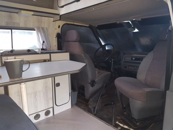                         Transit Kamper CS-Reisemobil - zdjęcie 3
                        