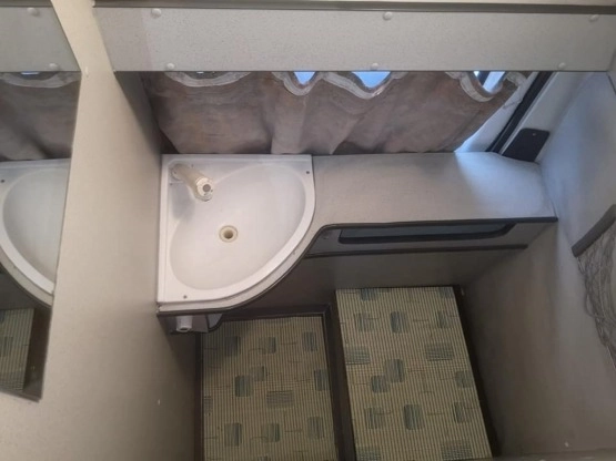                         Ford Transit CS Reisemobile Rhodos - zdjęcie 10
                        