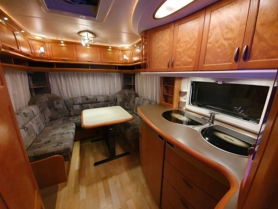                         Hobby Prestige 495UFE - zdjęcie 17
                        