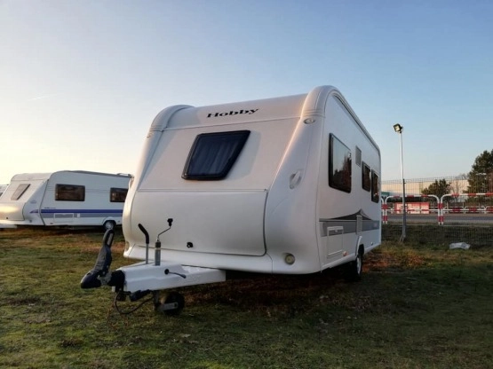                         Hobby 495 Ufe z 2011 - zdjęcie 11
                        