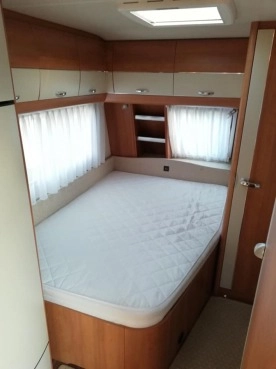                         Hobby 495 Ufe z 2011 - zdjęcie 8
                        