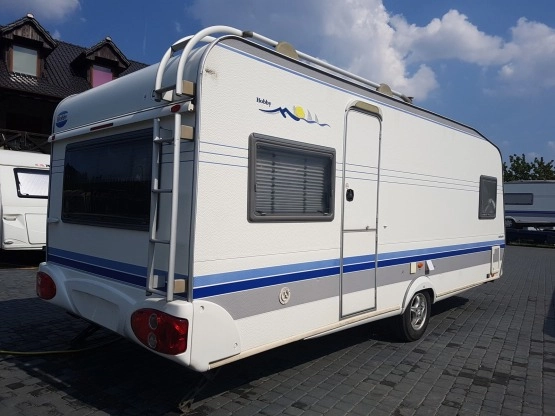                         Hobby Exclusive 540 UFE, rocznik 2003, przedsionek, prysznic, ogrzewanie podłogowe i inne. - zdjęcie 12
                        