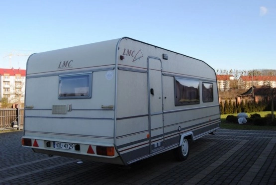                         LMC 545 Zarej! Zadbana! Przestronna! Jasne i zadbane wnętrze! WC! HIT - zdjęcie 7
                        