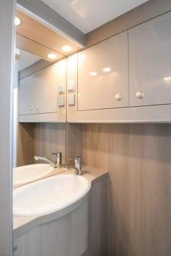                         Globe-Traveller Voyager Z Klima Solar Navi TV Pneumatyka WC Prysznic - zdjęcie 10
                        