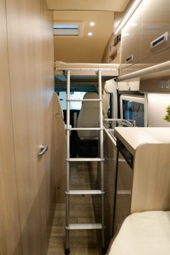                         Globe-Traveller Voyager Z Klima Solar Navi TV Pneumatyka WC Prysznic - zdjęcie 11
                        