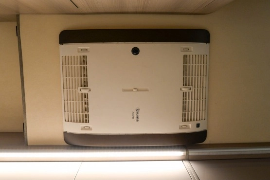                         Globe-Traveller Voyager Z Klima Solar Navi TV Pneumatyka WC Prysznic - zdjęcie 13
                        