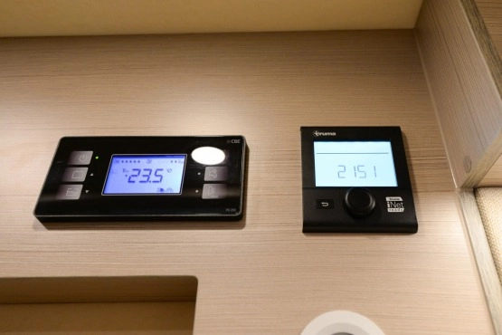                         Globe-Traveller Voyager Z Klima Solar Navi TV Pneumatyka WC Prysznic - zdjęcie 14
                        