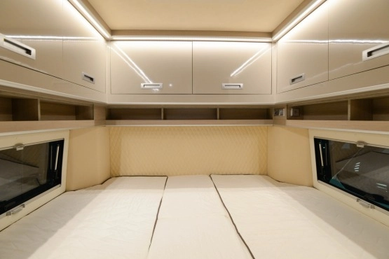                         Globe-Traveller Voyager Z Klima Solar Navi TV Pneumatyka WC Prysznic - zdjęcie 16
                        