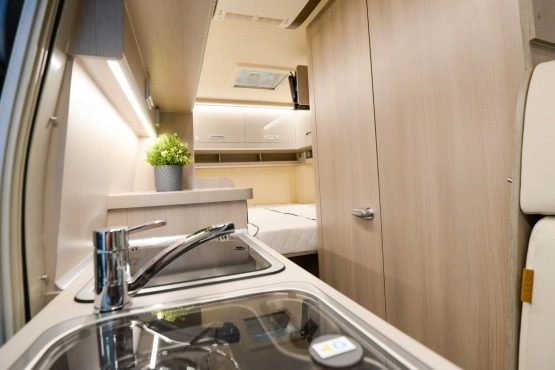                         Globe-Traveller Voyager Z Klima Solar Navi TV Pneumatyka WC Prysznic - zdjęcie 8
                        