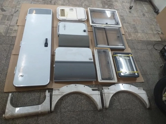                         LODÓWKA ELECTROLUX DO KAMPERA PRZYCZEPY 12 V/230 V/GAZ - zdjęcie 3
                        