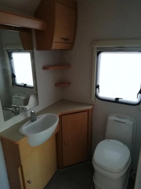                         Przyczepa kempingowa Elddis Xplore - zdjęcie 8
                        