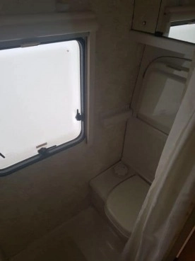                         Przyczepa kempingowa Herald z namiotem 1999 rok - zdjęcie 7
                        