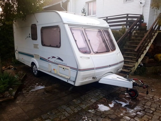                         Przyczepa kempingowa Swift 2003 rok z moverem - zdjęcie 1
                        