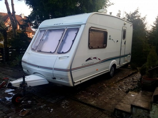                         Przyczepa kempingowa Swift 2003 rok z moverem - zdjęcie 8
                        